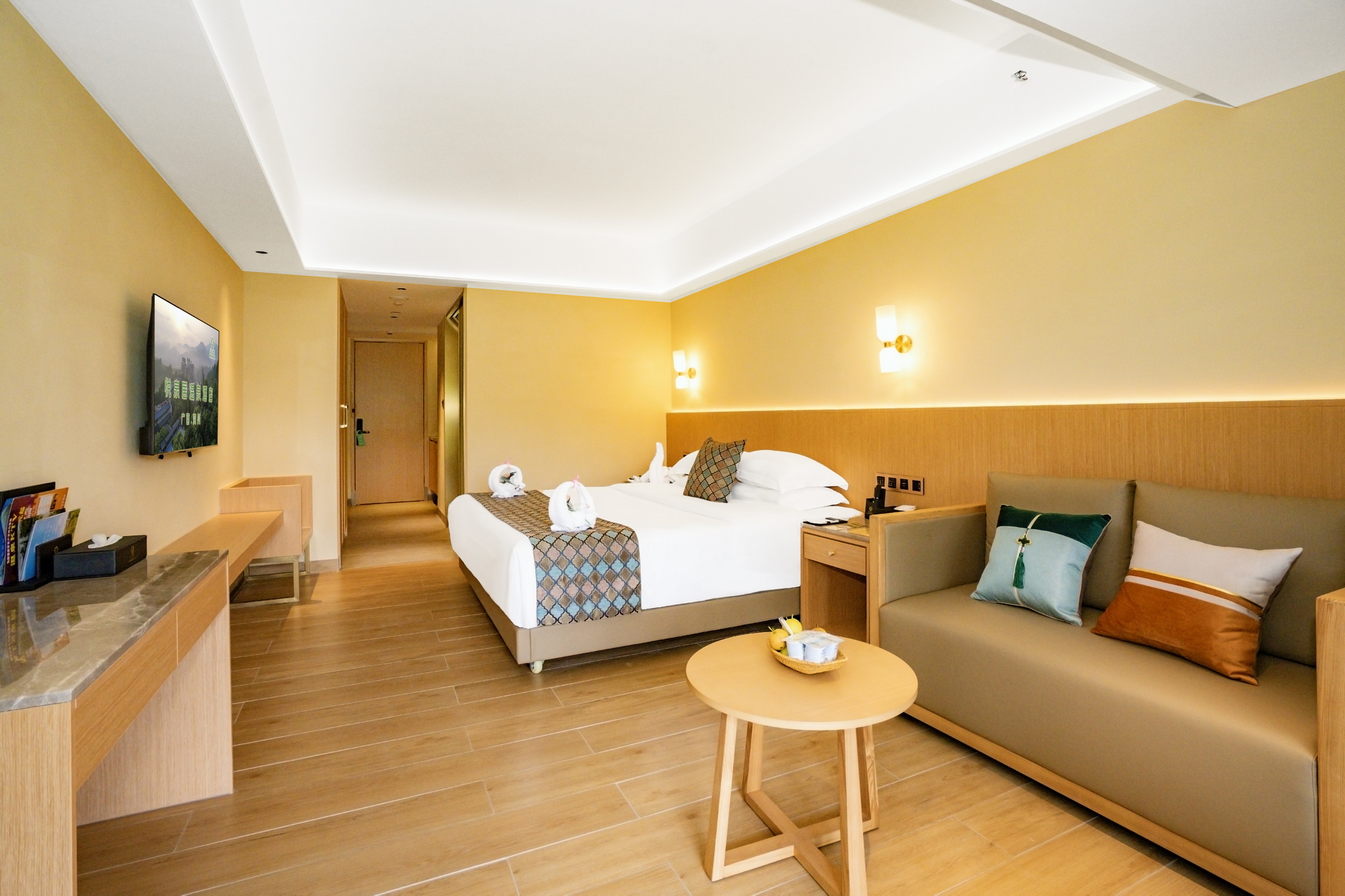 悦泉居温泉大床房I独立泡池