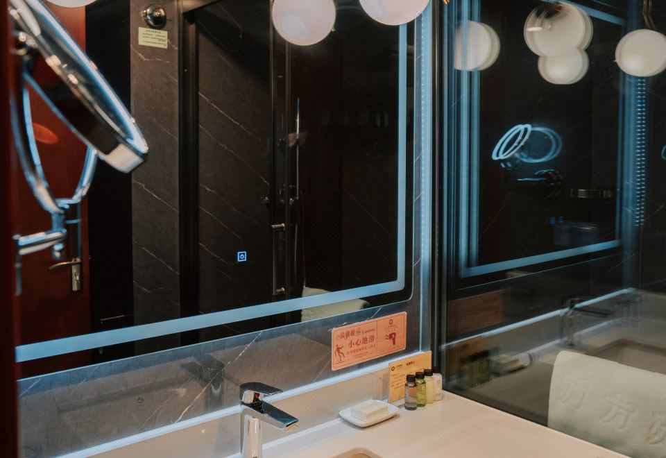 標準商務雙床房（加濕器+小冰箱）