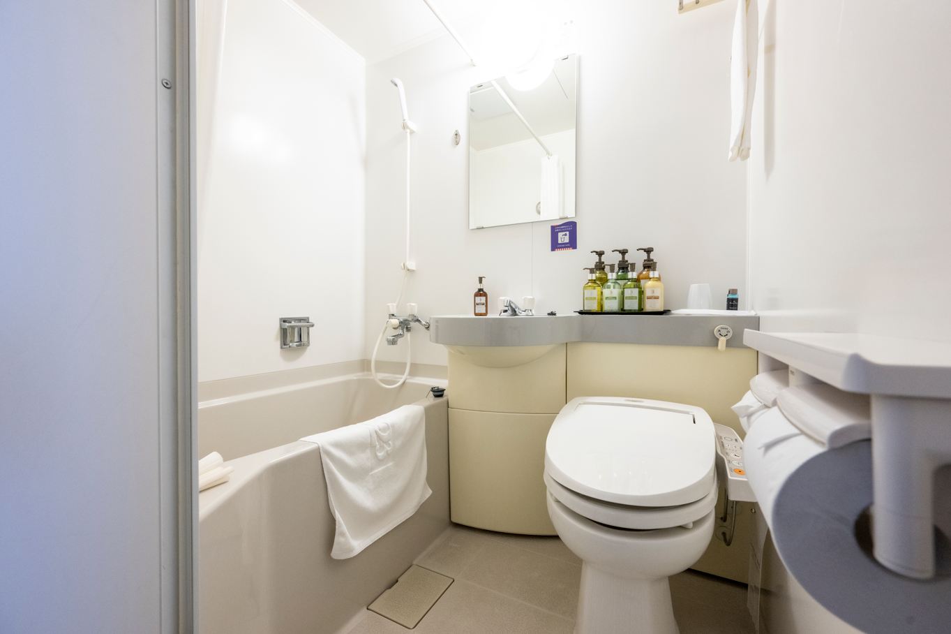 可吸烟小型双人床房