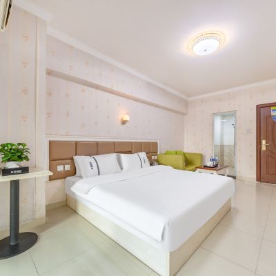 谷耐簡約大床房 谷耐飯店（廈門火車站蓮阪店）優惠