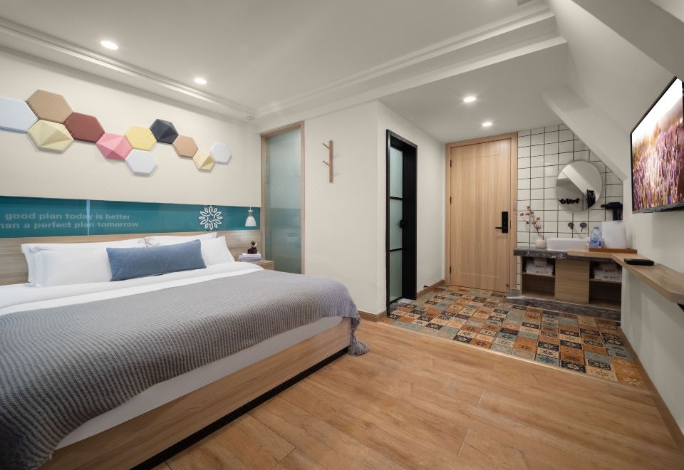 青春·遠海景大床房