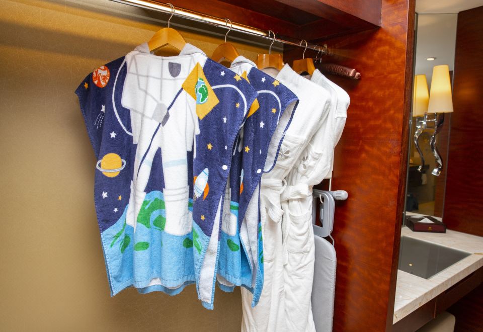 宇航員主題親子家庭套房-星際遨游，探秘星河