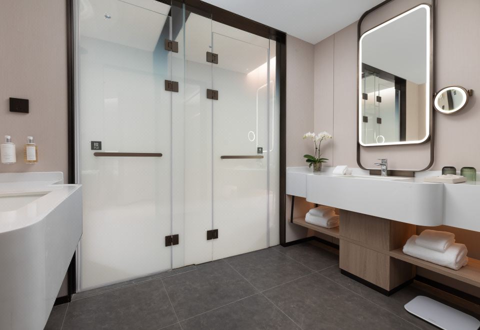 One Bedroom Suite