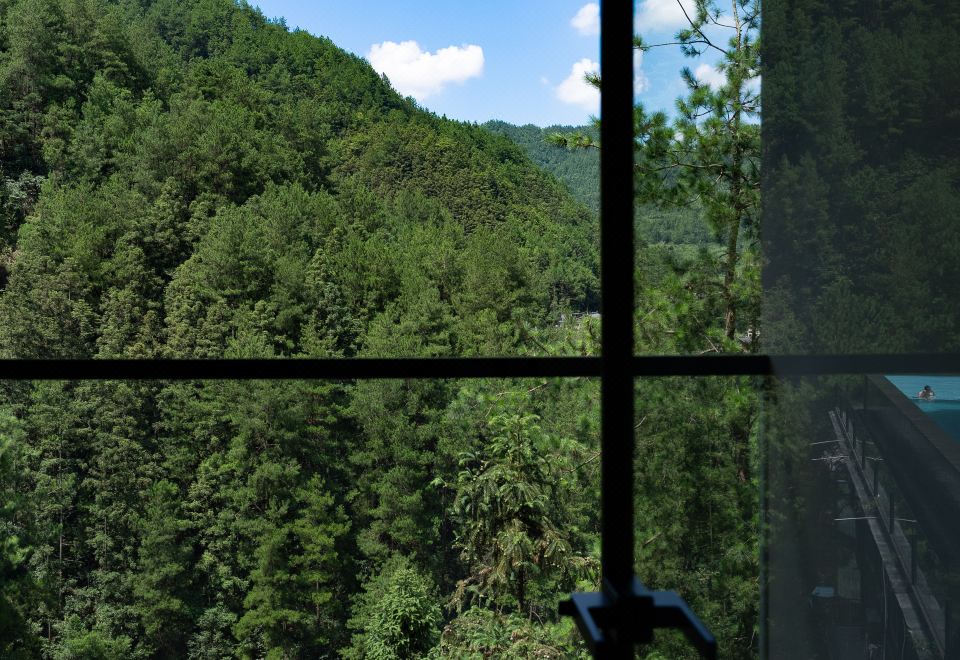 青黛.观景阳台双床房-零压床垫︱智能客控︱极米投屏