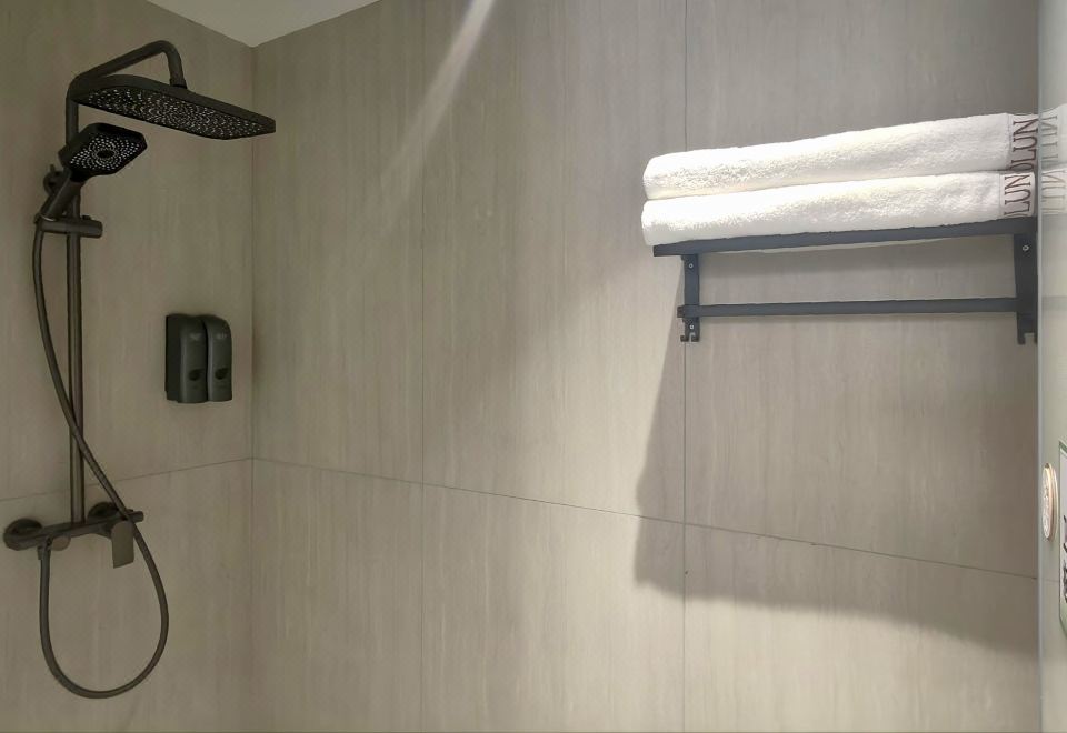 优选无烟双床房