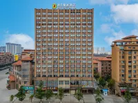 SUPER 8 HOTEL PREMIER Hotels in Huize