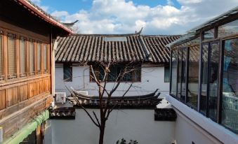 Lijiang Nanning Yard