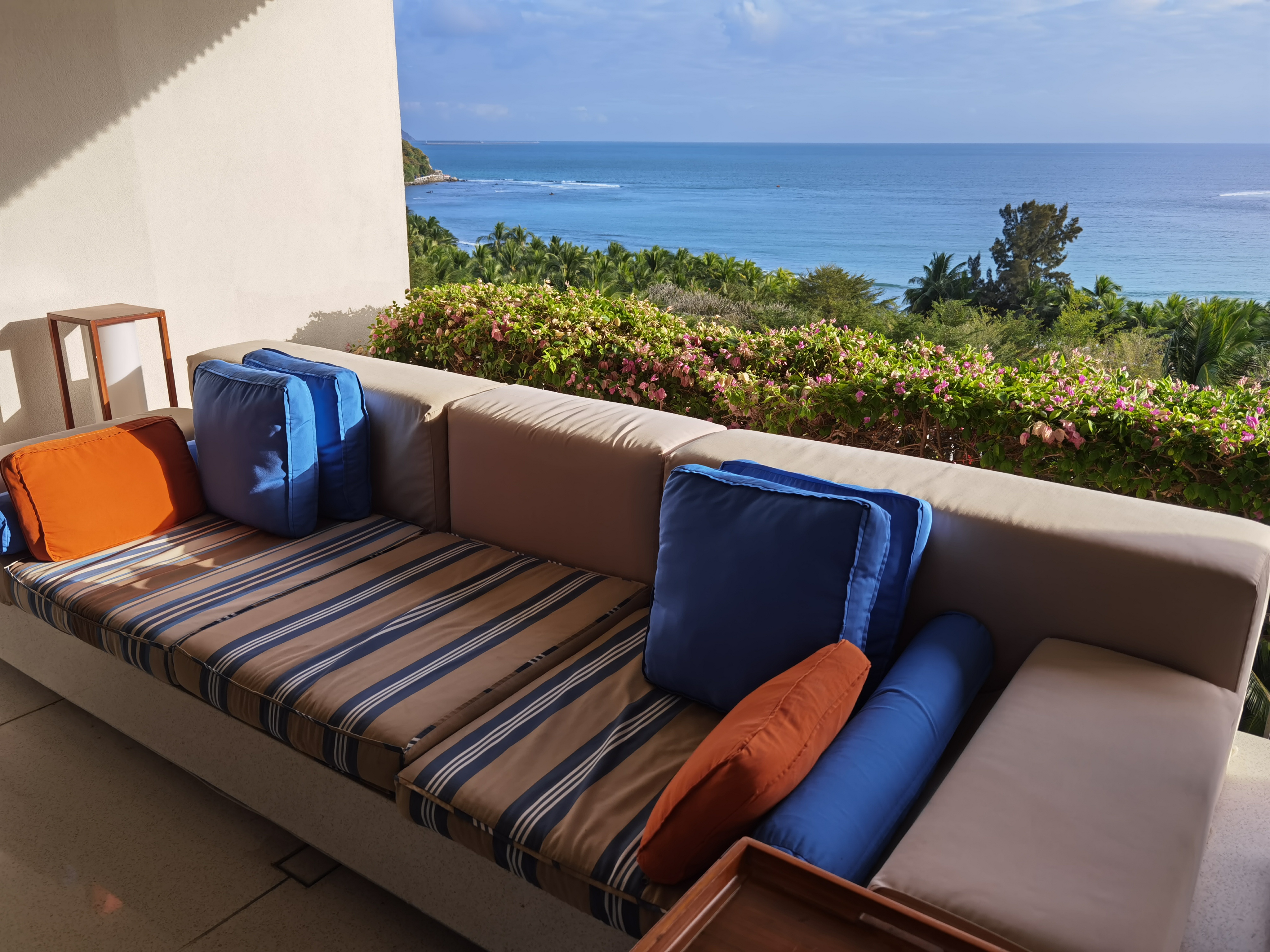 豪華雙床房 （ 海景+高樓層）