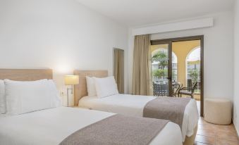 Royal Sunset Beach Club - Housity