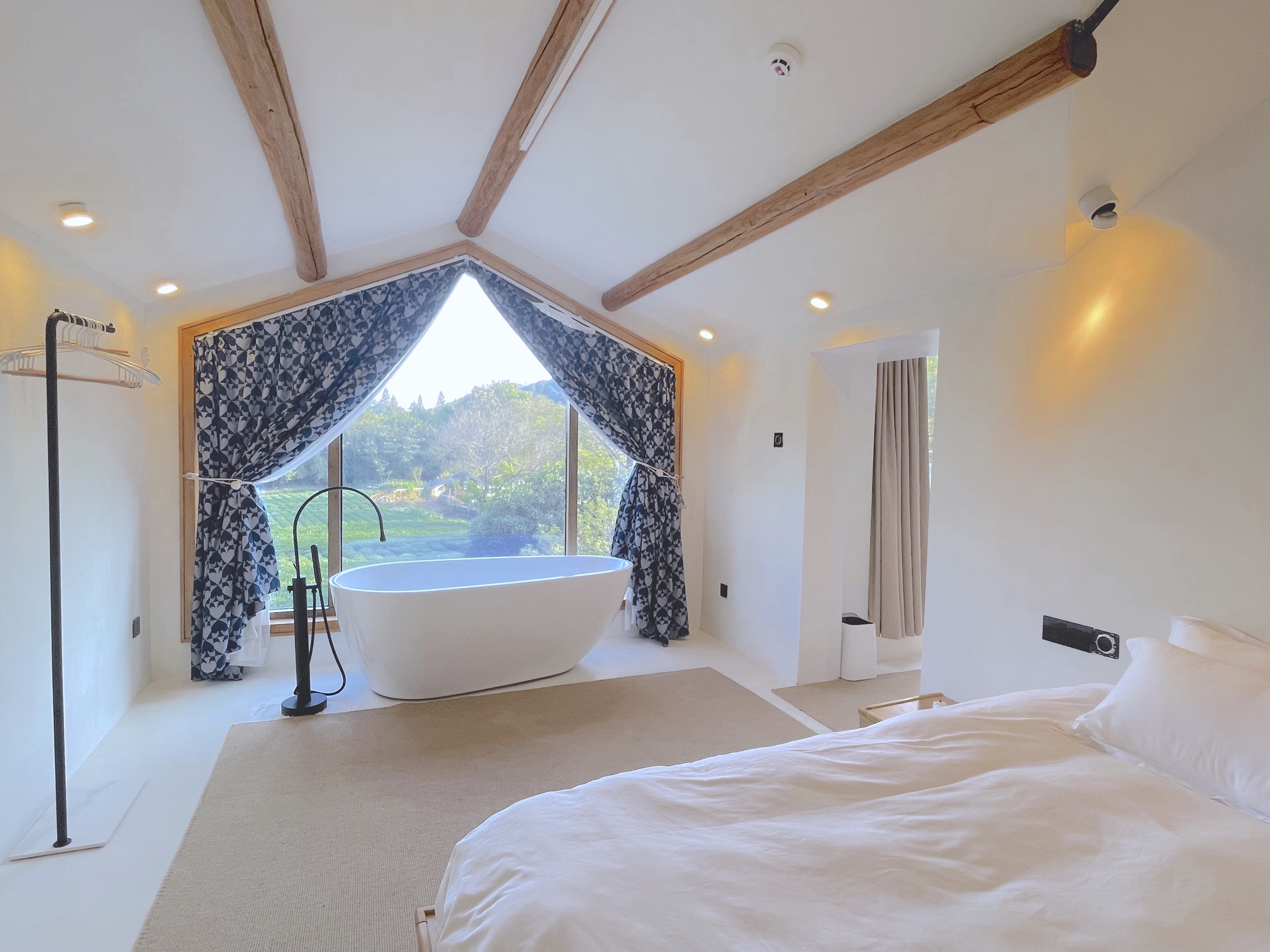 【独栋】茶园山景无敌视野七室三厅包楼