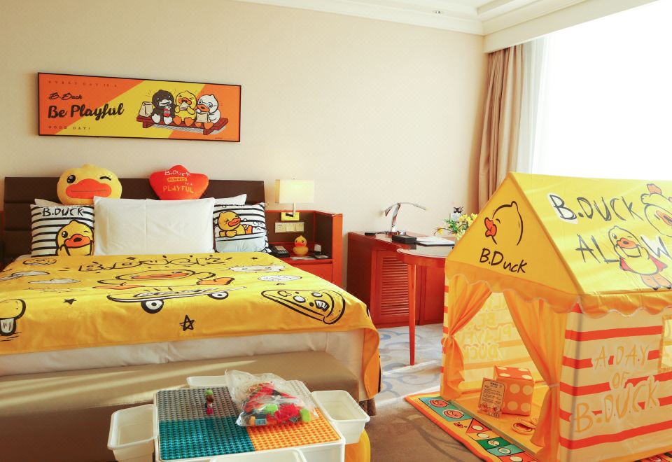 World Trade Winning HotelChildren's Family Friendly Themed Room