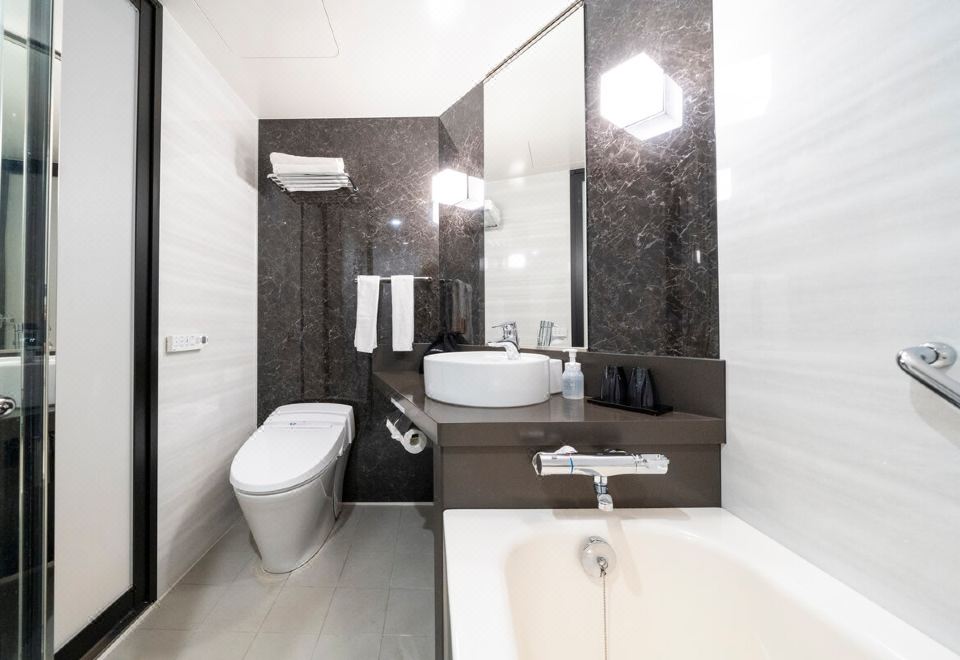 禁煙中等雙人床房