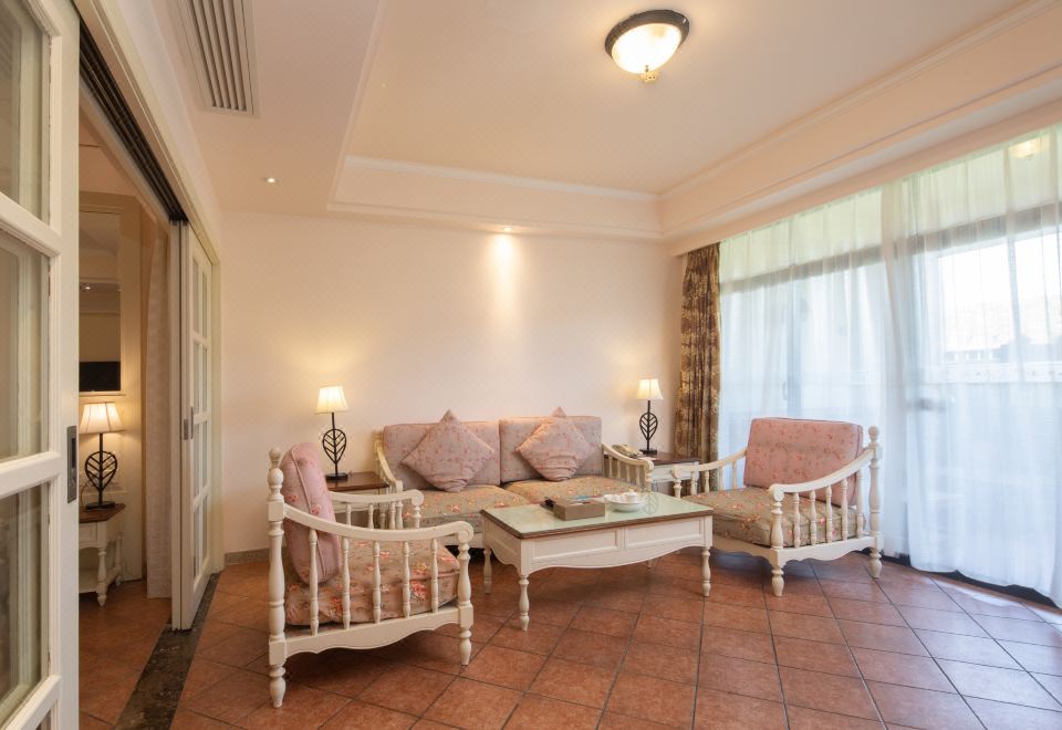 佩夏豪华温泉大床套房【地中海风情+欧式浪漫+私人泡池】