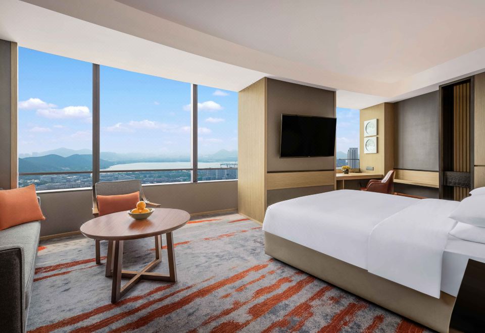 Suning Galaxy International Hotel Xuzhou1 King Bed Lake View Premium