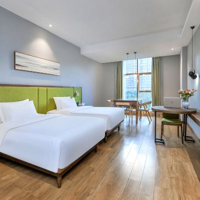 槓上開花·河景雙床房（麻將機） 芒果樹酒店（攀枝花高鐵南站店）優惠