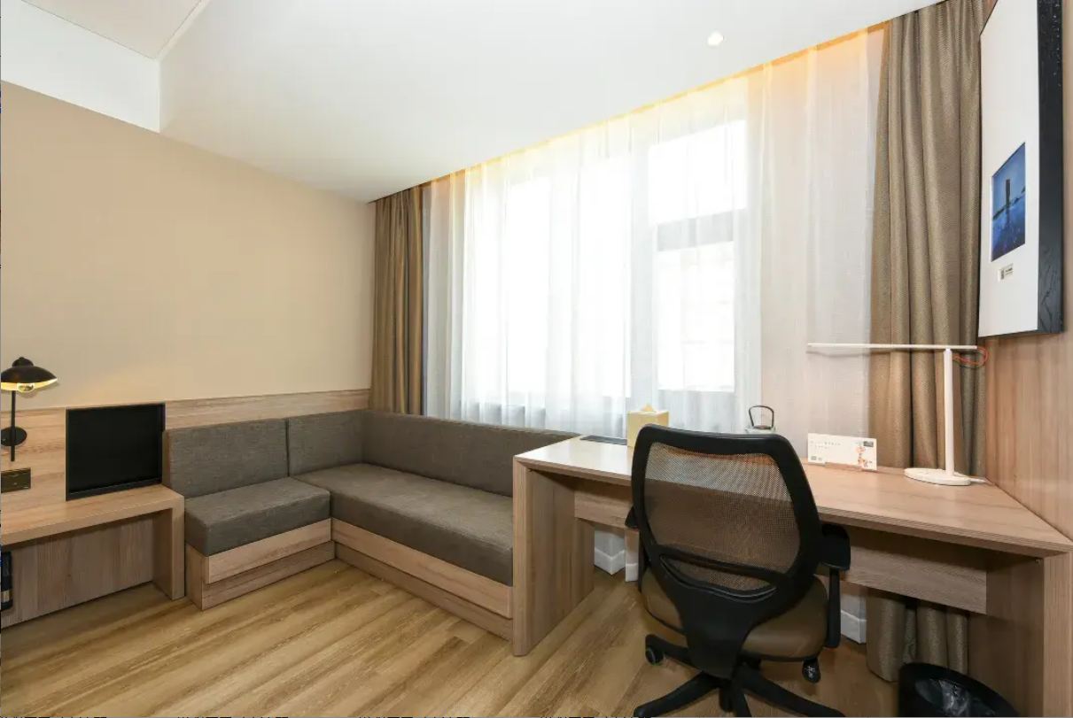 几木双床房（手机投屏+浴袍+小冰箱）