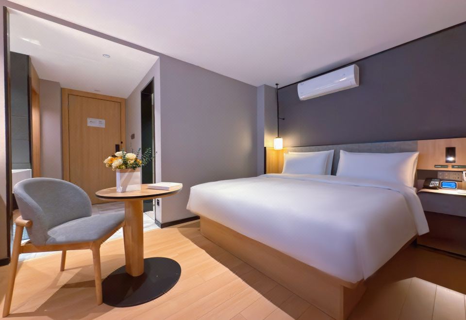 高級大床房【全屋智能+零壓床墊】