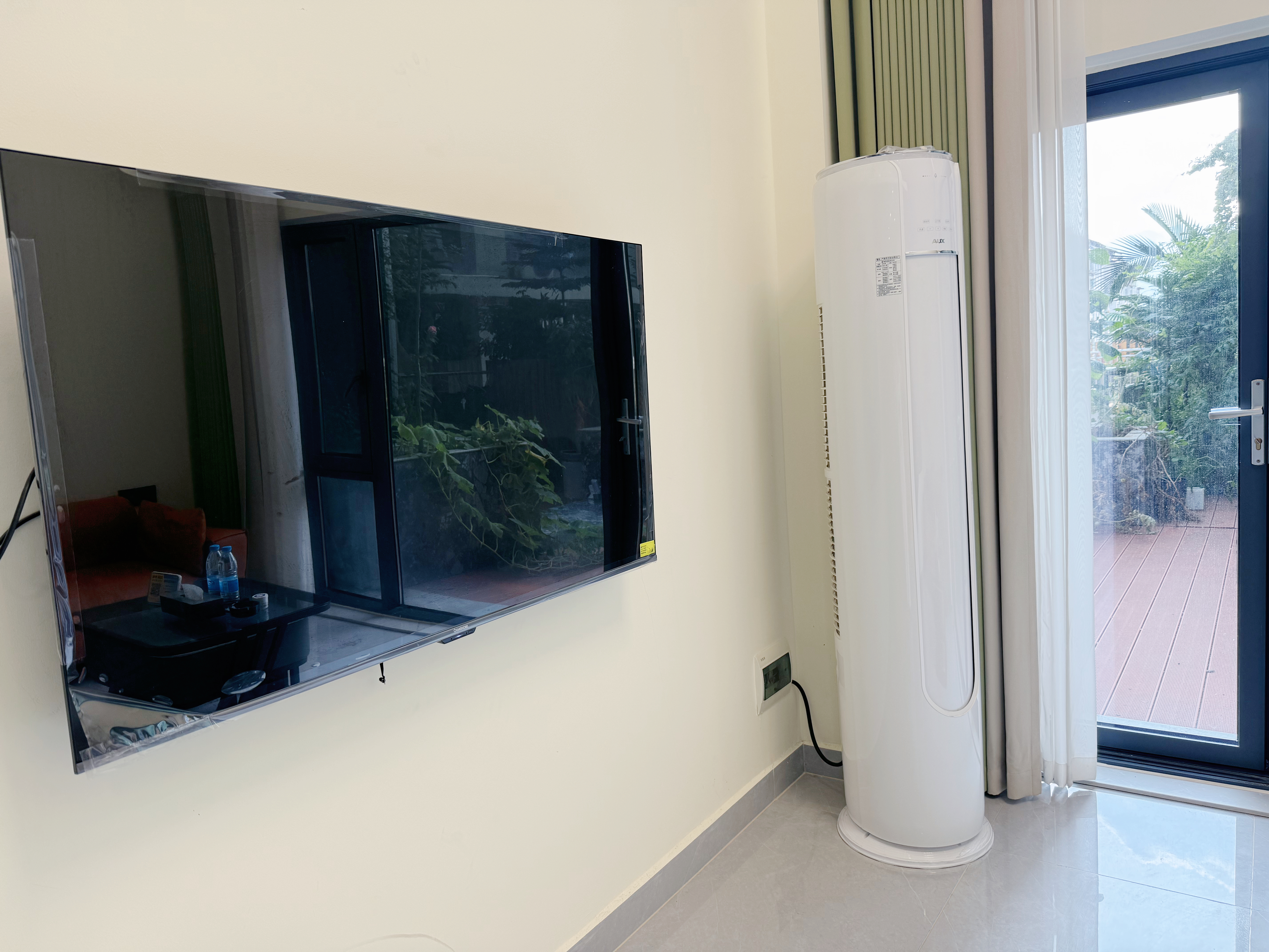 LOFT大三床套房∣两衞∣客厅∣双人大床∣双人标间独立