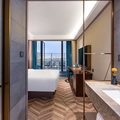 心享景觀大床房【私享觀景露台+全景落地窗+56寸投屏】 蘇州水墨平江漫心府優惠