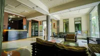 Tripletree Novon Family Hotel