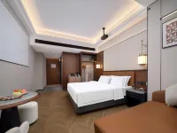 Hawthorn Hotel (Chenzhou Wuling Square Government Office Branch)