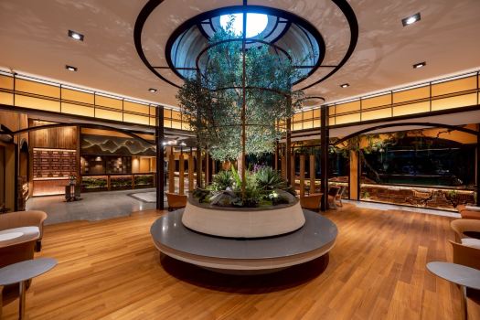 Holiday Garden Hotel & Resort