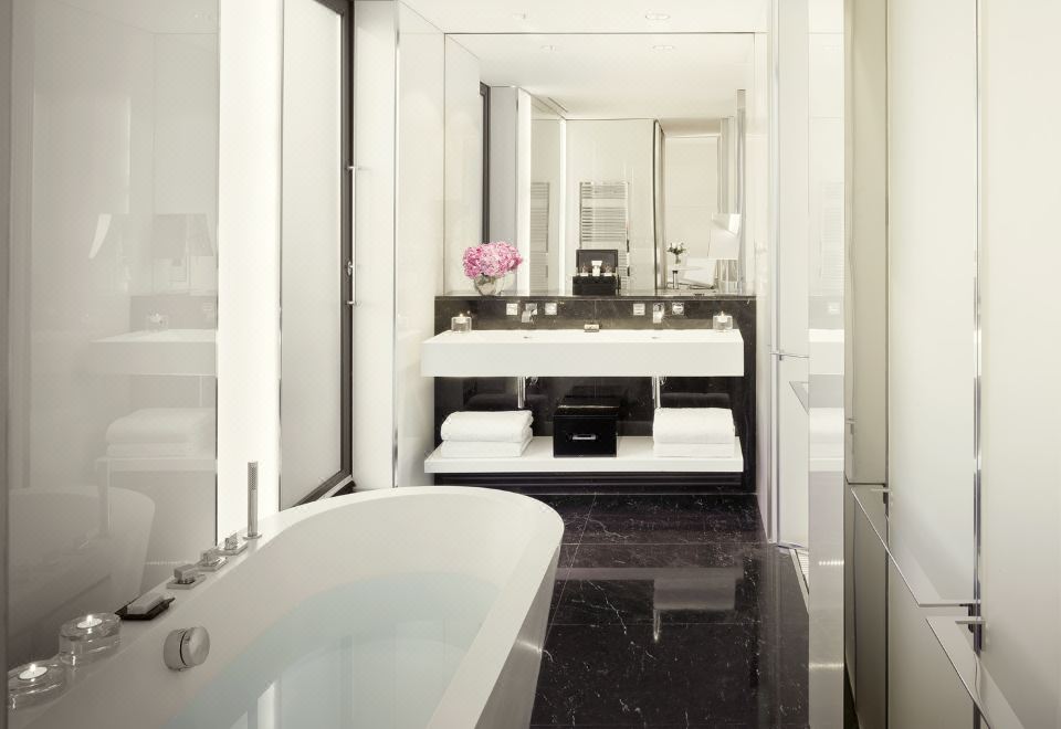 至尊ME+套房复式顶楼公寓