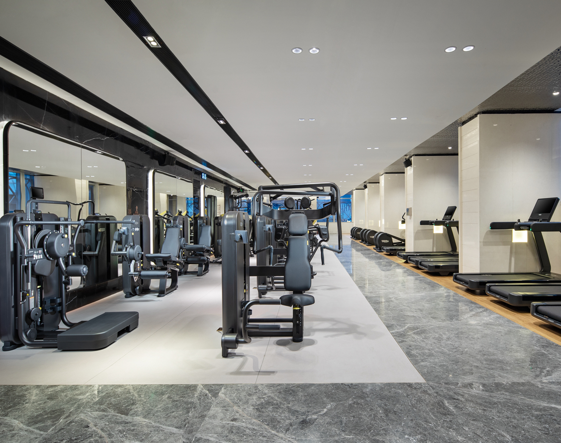 高樓層高級大床房