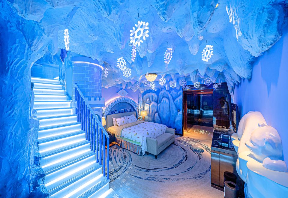 Zhaolin Grand Hotel BeijingIce And Snow Fantasy Duplex Suite