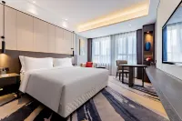 Ramada Bayonne Hotel Ξενοδοχεία στην πόλη 