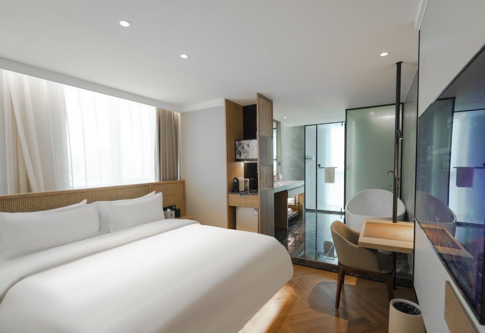 浪漫優享大床房（laifen吹風機+零壓床墊）