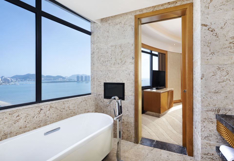 Sanya Four Points by SheratonSuite - 2-Bedroom