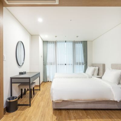 高級雙床間 - 無景房 Centum Convention Hotel優惠