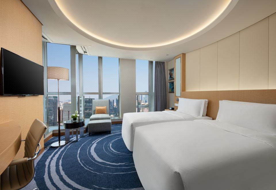 外连通房-大床连双床