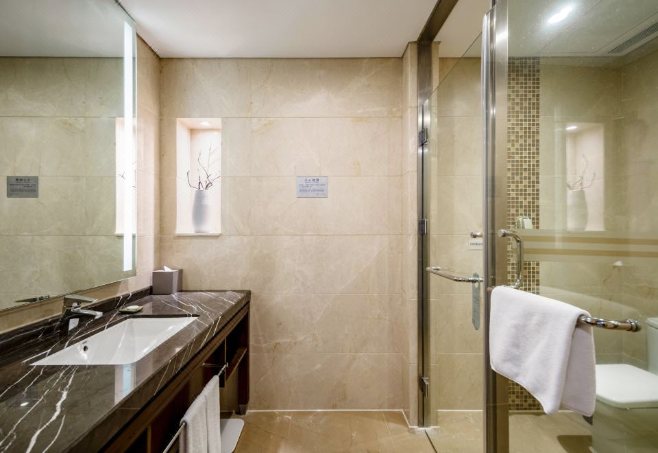 栖园楼精致大床房（园景）