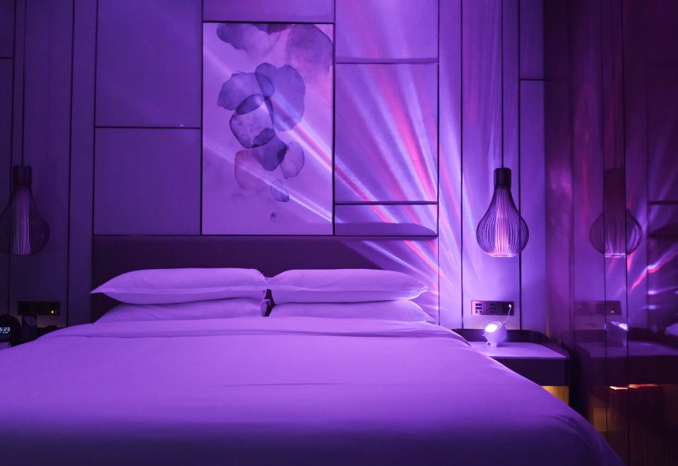 Sheraton Guangzhou Nansha HotelPremier Room (Double Bed)