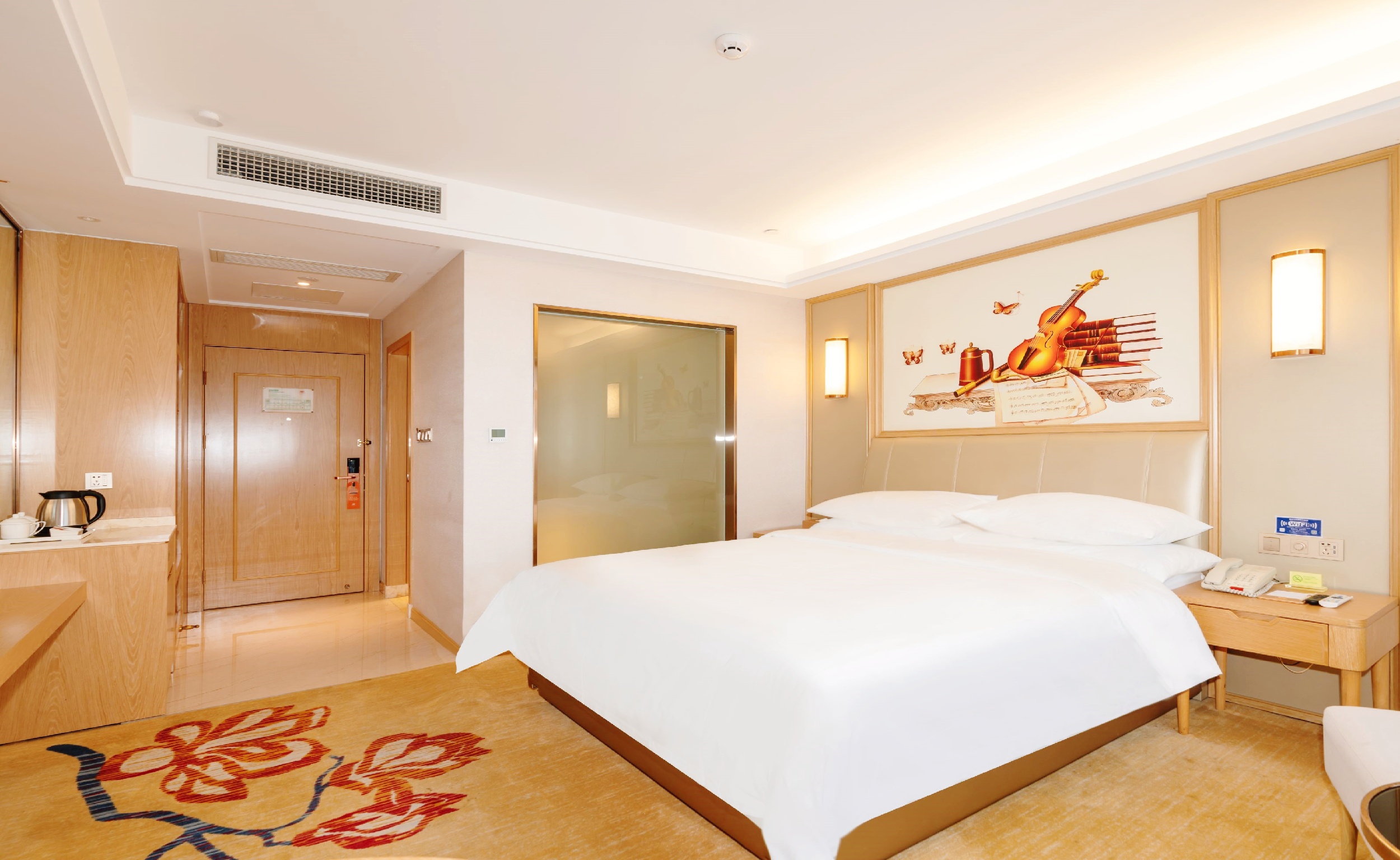 豪华大床房（抗菌防蟎亲肤布草+深睡荞麦枕）