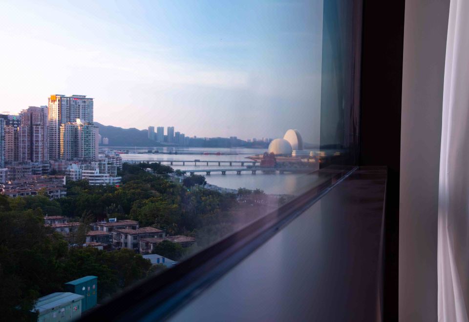 Grand Ocean View Hotel ZhuhaiGuestroom - With View