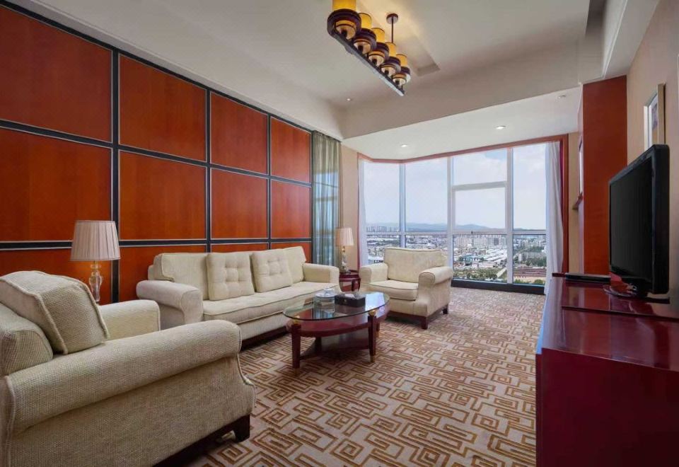 行政金源大床套房