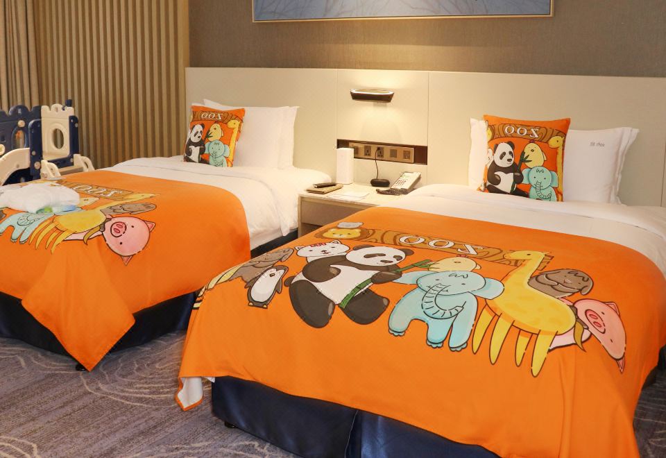 假日亲子双床房