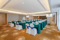 Vienna International Hotel (Yingtan Xinjiang New District Fangte Branch)