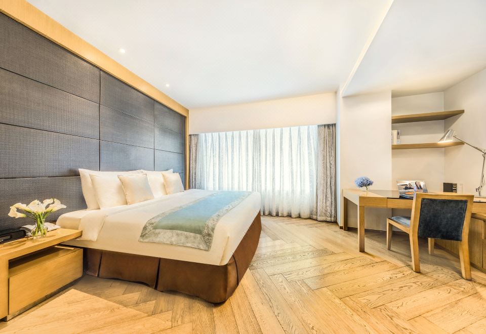 Somerset Riverview ChengduTwo-Bedroom Interconnecting Suite (Single Room+Suite+Washing Machine+Two-Bathroom)