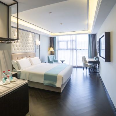 景觀大床房-落地窗+零壓記憶枕+智能投屏 希岸酒店（深圳福田上梅林地鐵站店）優惠