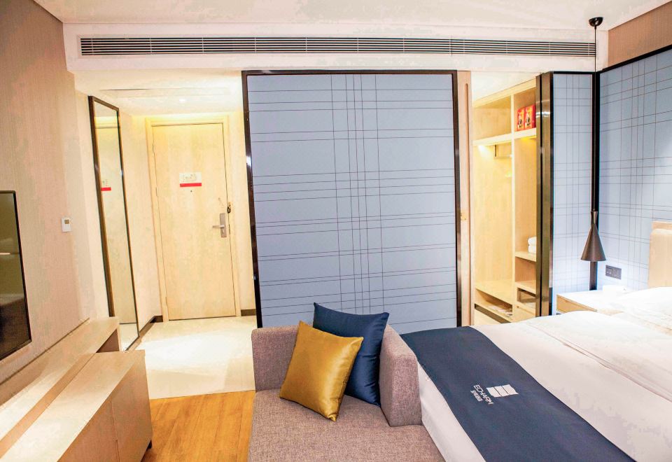 舒适大床房[温馨舒适+独享静谧+自然采光+深度好眠]