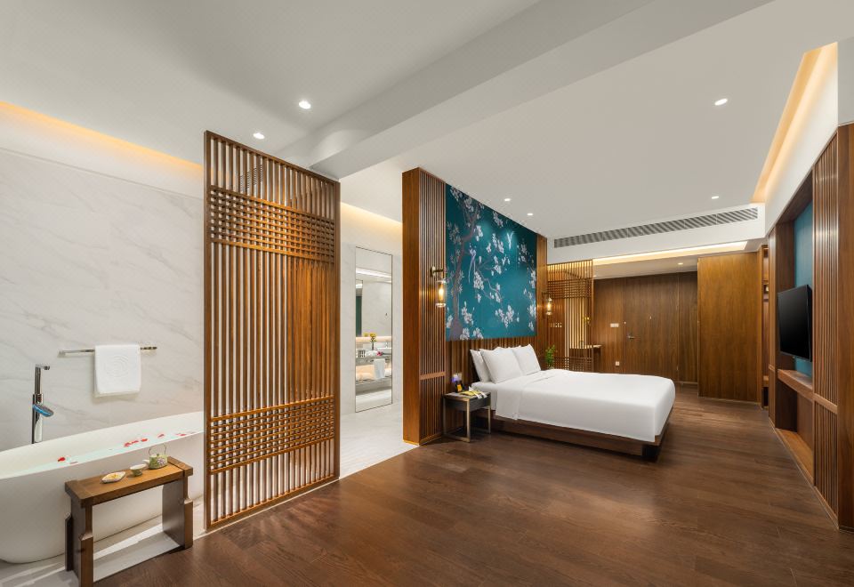 尊贵花园大床房