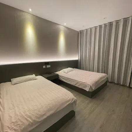 Tiantian Hotel