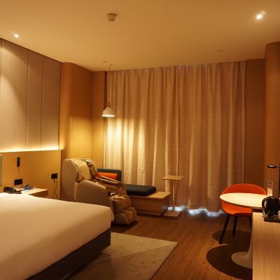 智享大床房 東莞沙田智選假日飯店優惠