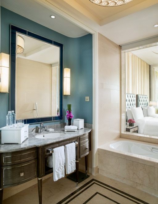 Sofitel Shanghai HongqiaoSuperior King Room