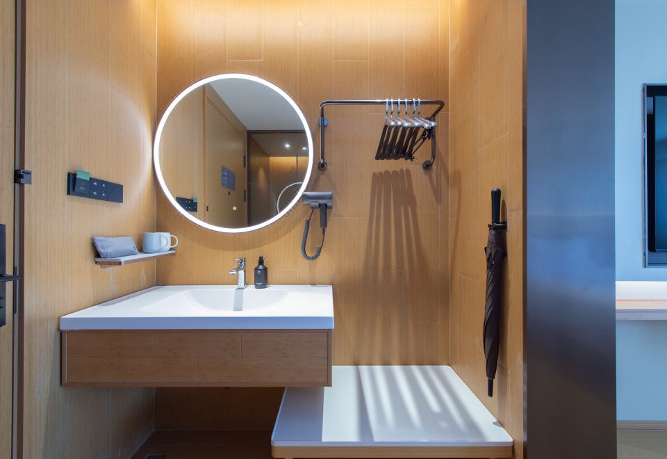 JI Hotel (Fuxin Jiefang Square)Superior Queen Room