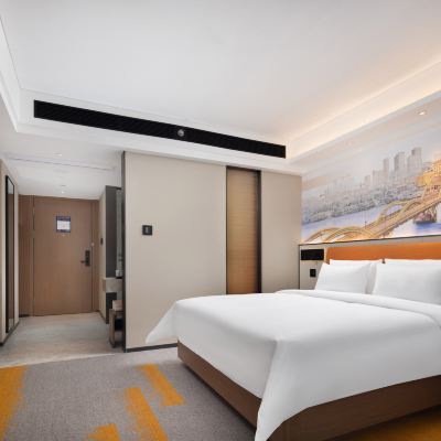 舒適大床房 福州五四路希爾頓歡朋飯店優惠